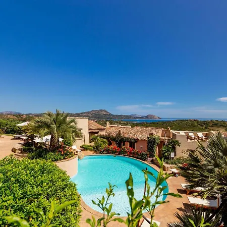 Casa de Férias Corbezzolo 8 - Vista Village By Interhome